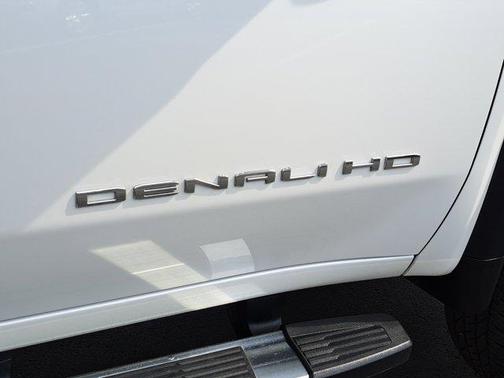 2020 GMC Sierra 2500 Denali
