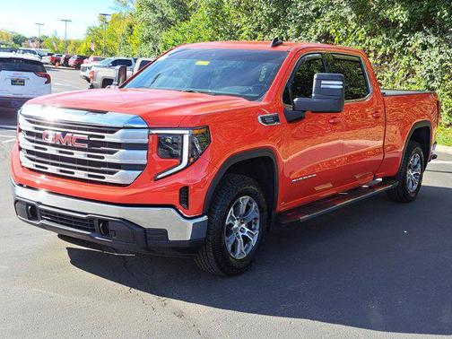 2024 GMC Sierra 1500 SLE