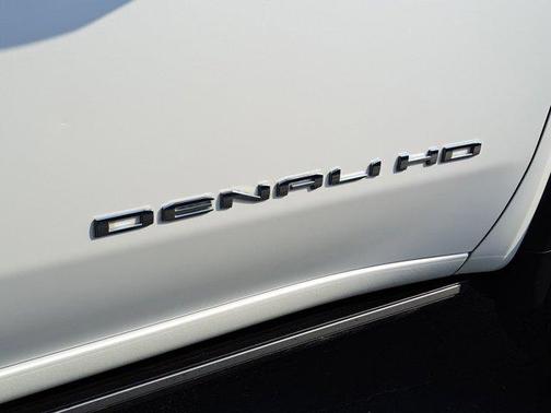 2022 GMC Sierra 2500 Denali