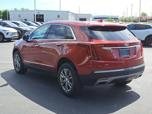 2021 Cadillac XT5 Premium Luxury
