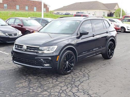 2020 Volkswagen Tiguan 2.0T SE R-Line Black 4MOTION