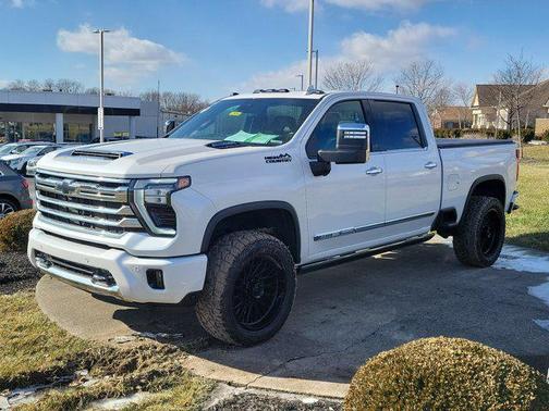 2025 Chevrolet Silverado 2500 High Country