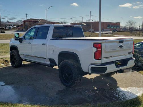 2025 Chevrolet Silverado 2500 High Country