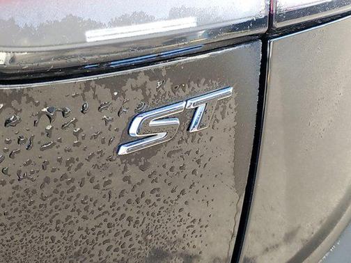 2021 Buick Envision FWD Essence