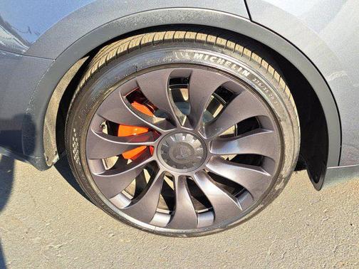 2023 Tesla Model Y Performance Dual Motor All-Wheel Drive