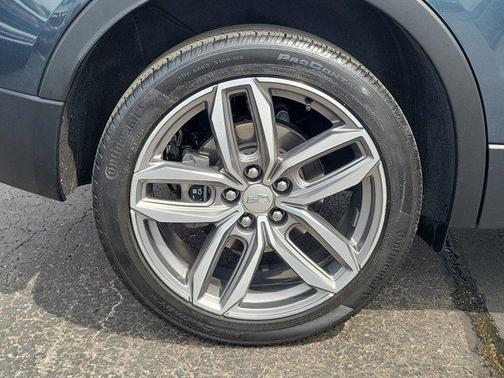 Shadow Metallic 2019 Cadillac XT4 Sport