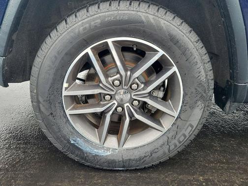True Blue Pearlcoat 2018 Jeep Grand Cherokee Limited
