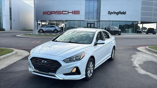 2019 Hyundai SONATA SE
