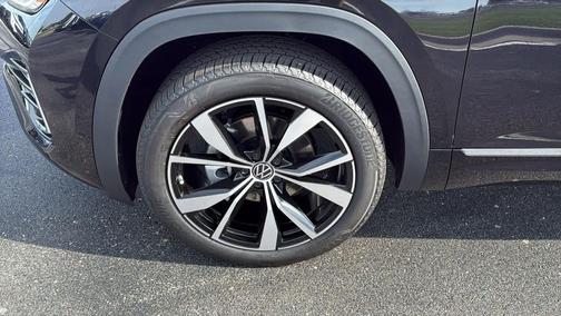 2026 Volkswagen Atlas 2.0T SEL Premium R-Line 4MOTION