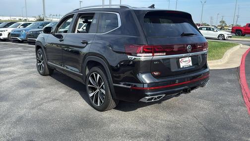2026 Volkswagen Atlas 2.0T SEL Premium R-Line 4MOTION