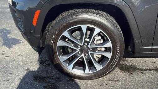 2023 Jeep Grand Cherokee 4xe Overland