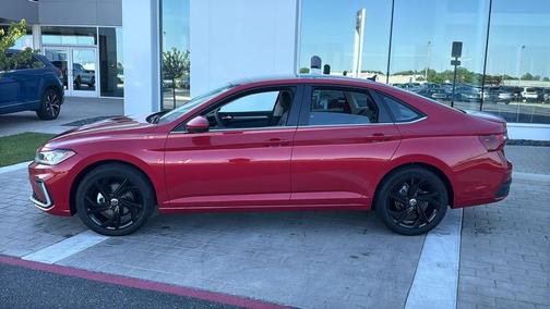 Kings Red Metallic 2026 Volkswagen Jetta 1.4T SE