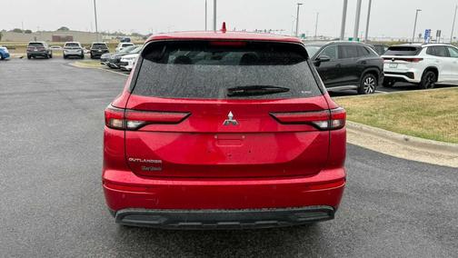 2024 Mitsubishi Outlander ES 2.5 S-AWC