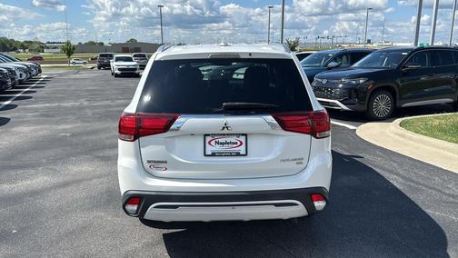 2019 Mitsubishi Outlander SEL