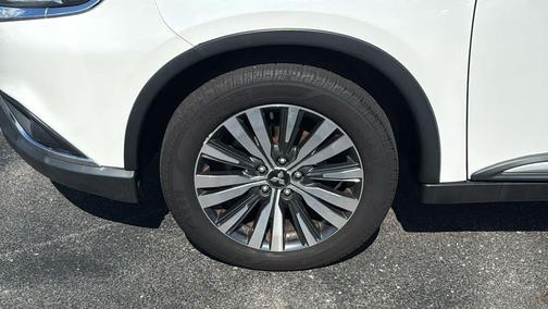 2019 Mitsubishi Outlander SEL