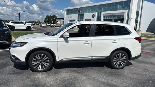 2019 Mitsubishi Outlander SEL
