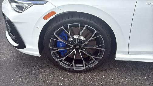 2026 Volkswagen Golf R 2.0T DSG