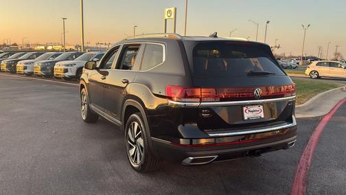 2026 Volkswagen Atlas 2.0T SEL