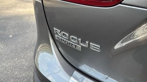 2020 Nissan Rogue Sport S