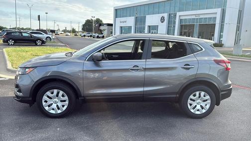 2020 Nissan Rogue Sport S