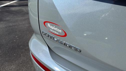 2026 Mitsubishi Outlander SE 2.5 S-AWC