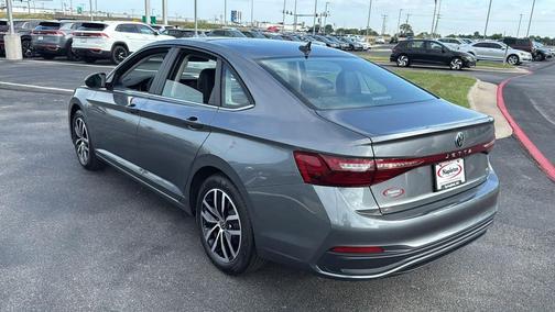 2025 Volkswagen Jetta 1.5T SE