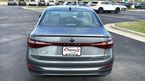 2025 Volkswagen Jetta 1.5T SE