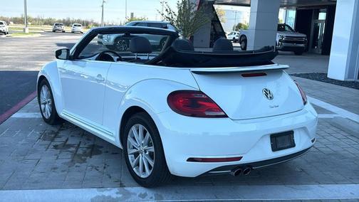 2019 Volkswagen Beetle 2.0T SE
