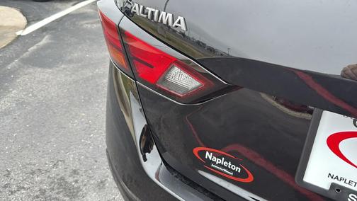 2024 Nissan Altima SR FWD