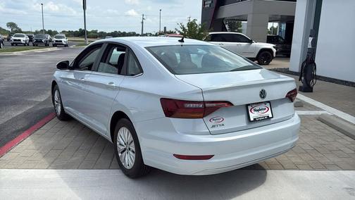 White Silver Metallic 2019 Volkswagen Jetta 1.4T S