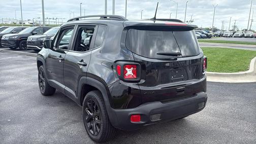 Black Clearcoat 2023 Jeep Renegade Altitude