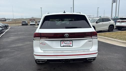 Opal White Pearl 2026 Volkswagen Atlas 2.0T SEL Premium R-Line 4MOTION
