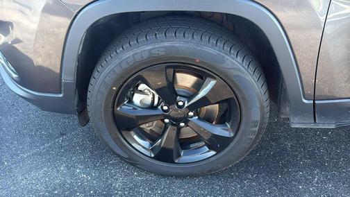 2020 Jeep Cherokee Altitude