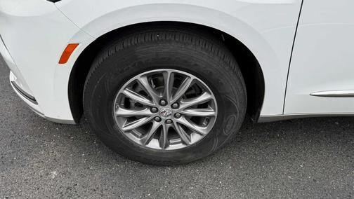 2023 Buick Enclave Essence AWD