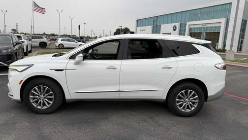2023 Buick Enclave Essence AWD