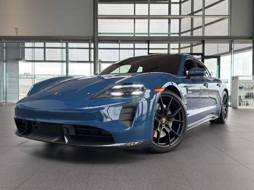 2023 Porsche Taycan GTS