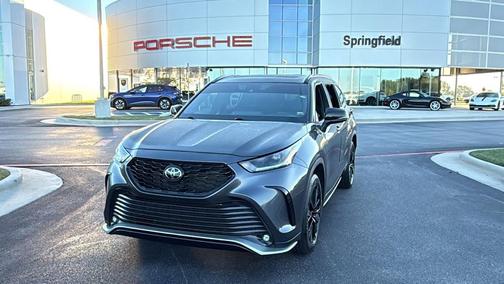 2023 Toyota Highlander XSE