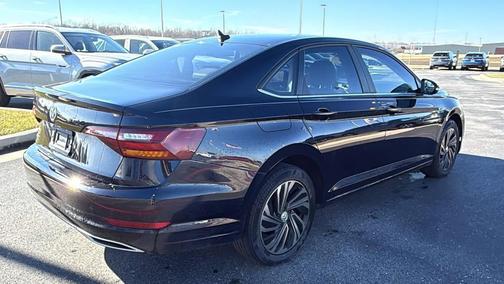 2019 Volkswagen Jetta 1.4T SEL Premium