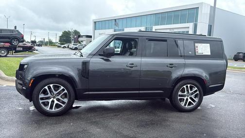 Carpathian Grey Premium Metallic 2023 Land Rover Defender 130 X-Dynamic SE
