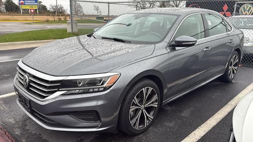 2022 Volkswagen Passat 2.0T SE