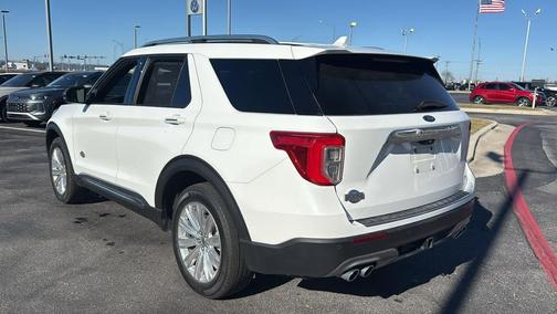 2022 Ford Explorer King Ranch