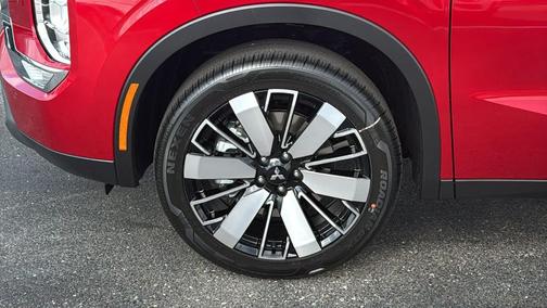 Red Diamond 2026 Mitsubishi Outlander SE 2.5 S-AWC