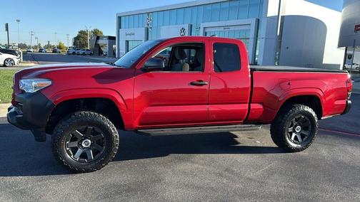 2019 Toyota Tacoma SR