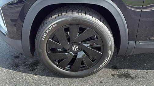 2026 Volkswagen Atlas 2.0T SE w/Technology 4MOTION