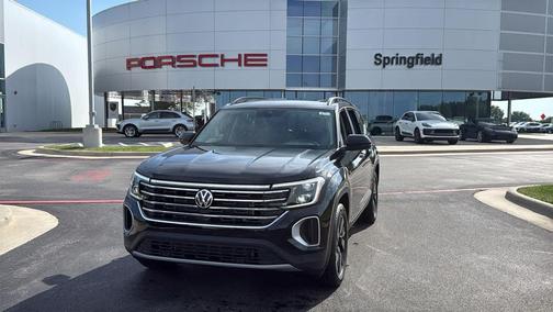 2026 Volkswagen Atlas 2.0T SE w/Technology 4MOTION