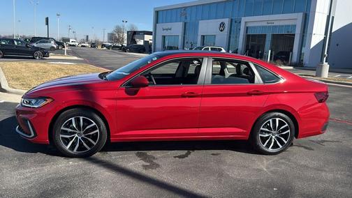 2026 Volkswagen Jetta 1.4T SE