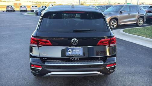 2023 Volkswagen Taos 1.5T SEL