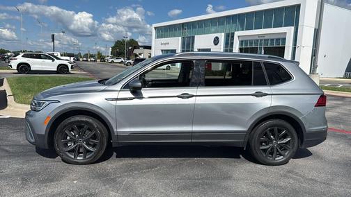 2024 Volkswagen Tiguan 2.0T SE