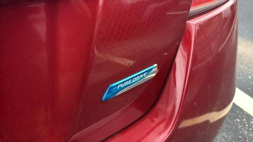 Cayenne Red Metallic 2014 Nissan Altima 2.5 S