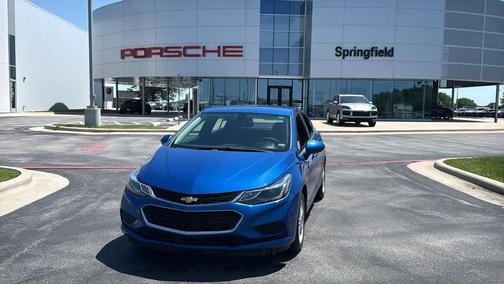 Kinetic Blue Metallic 2017 Chevrolet Cruze LT